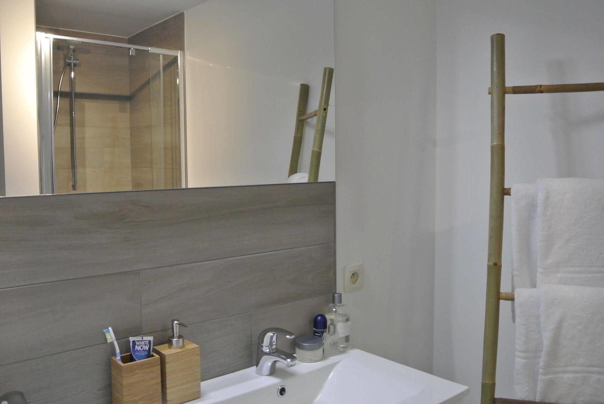 Lo-Gies Apartment โลคริสตี ภายนอก รูปภาพ